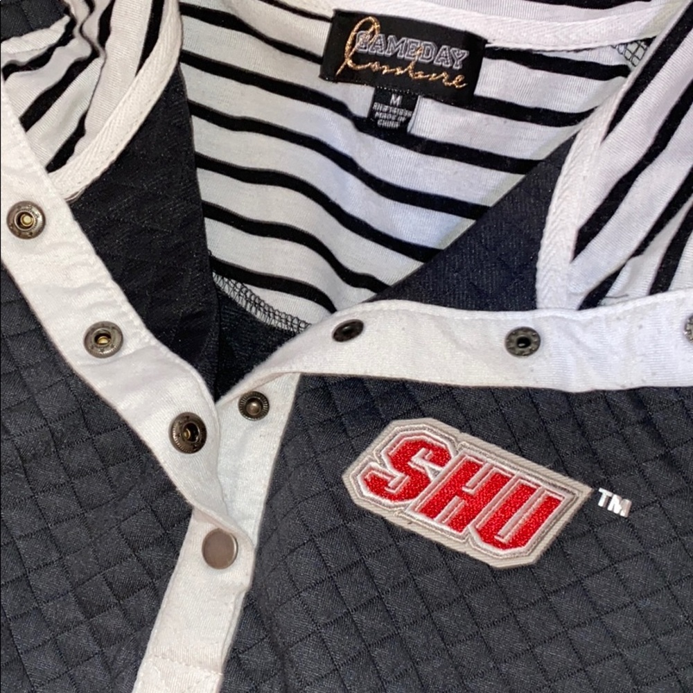 1/4 button up